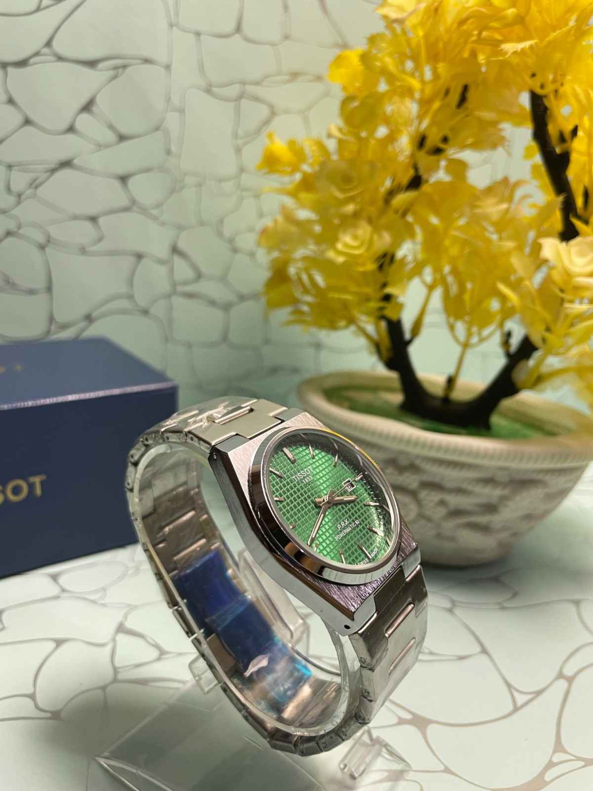ساعة تيسو PRX 1853 فضية-خضراء